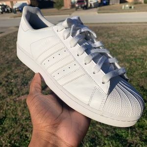 **RARE** Adidas Superstar 2015